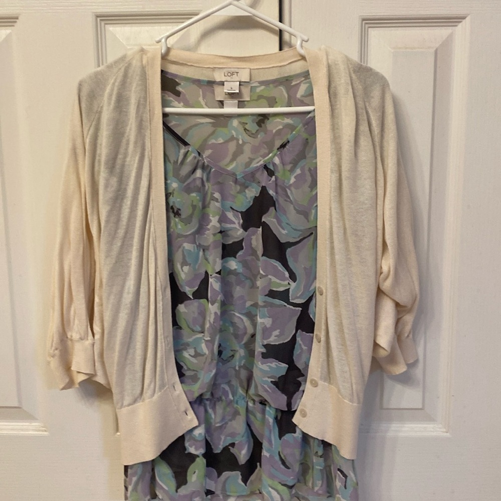 Flowy capped sleeved top with cardigan